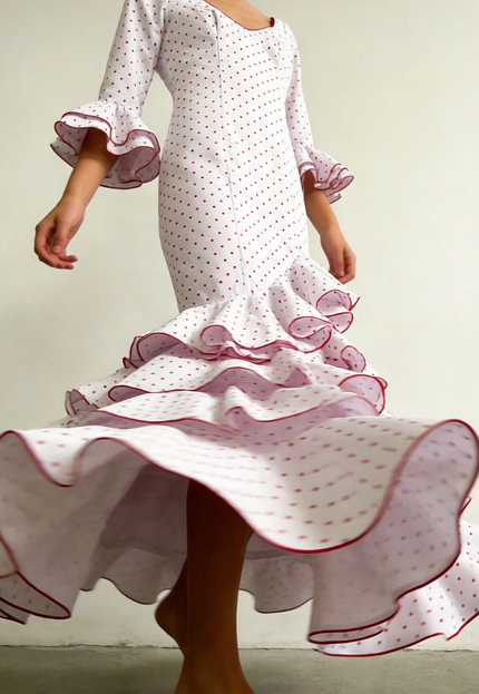 TRAJE DE FLAMENCA LOLITA LUNARES PEQUEÑOS
