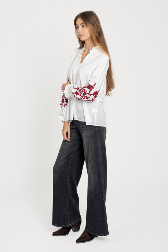 CAMISA ARMONIAS BORDADOS