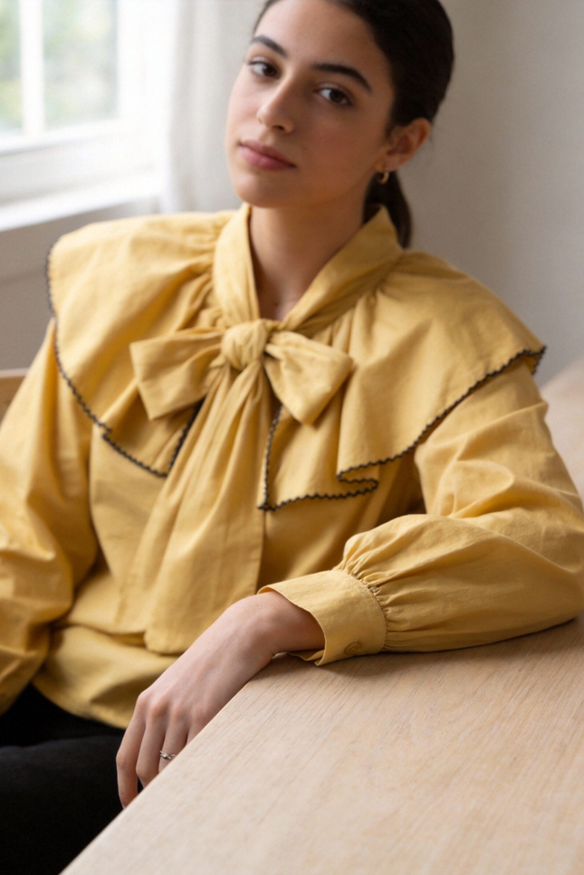 BLUSA ARMONIAS TEEN CAPA