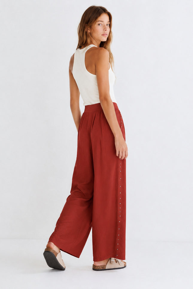 PANTALÓN ARMONIAS TEEN TACHUELAS