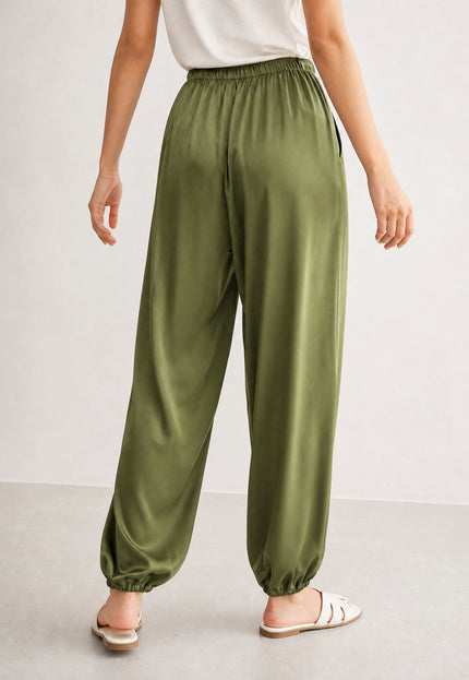 PANTALÓN ARMONIAS SATINADO CAPRI