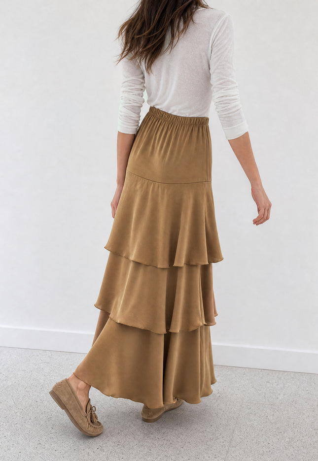 FALDA ARMONIAS SATINADO CAPAS