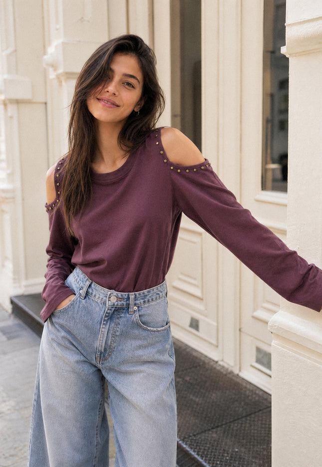 CAMISETA ARMONIAS TEEN CUT OUT TACHUELAS