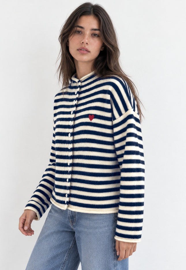 CHAQUETA ARMONIAS BORDADO CORAZÓN