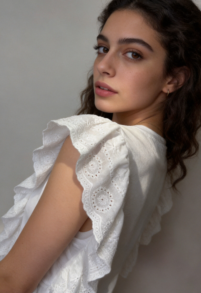 BLUSA ARMONIAS TEEN BORDADOS