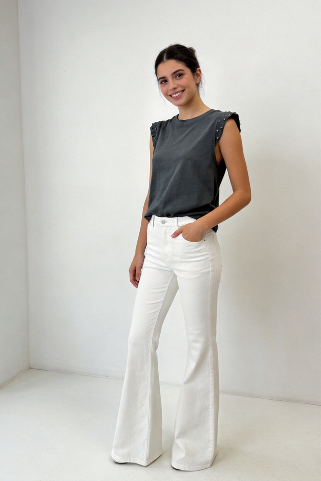 CAMISETA ARMONIAS TEEN TACHUELAS