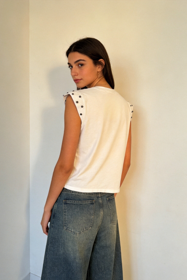 CAMISETA ARMONIAS TEEN TACHUELAS