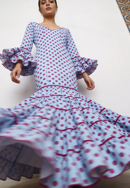 TRAJE FLAMENCA SRA ROSALÍA LUNARES MEDIANOS