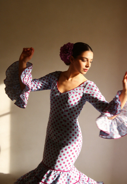 TRAJE FLAMENCA SRA ROSALÍA LUNARES MEDIANOS