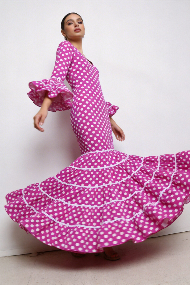 TRAJE FLAMENCA SRA ROSALÍA LUNARES MEDIANOS