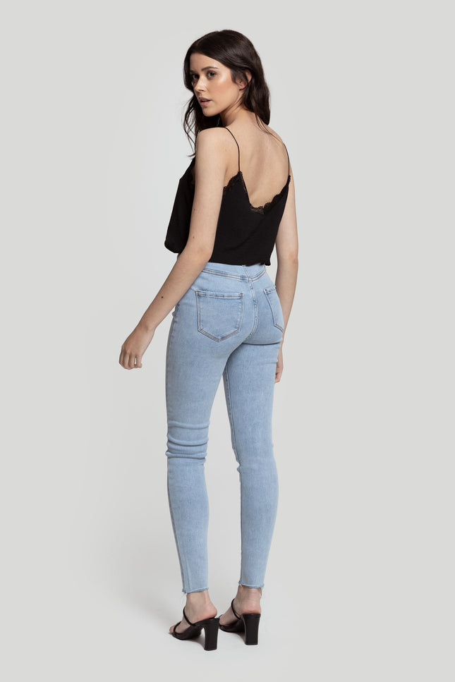 JEANS LAULIA CINTURA EXTRA ALTA