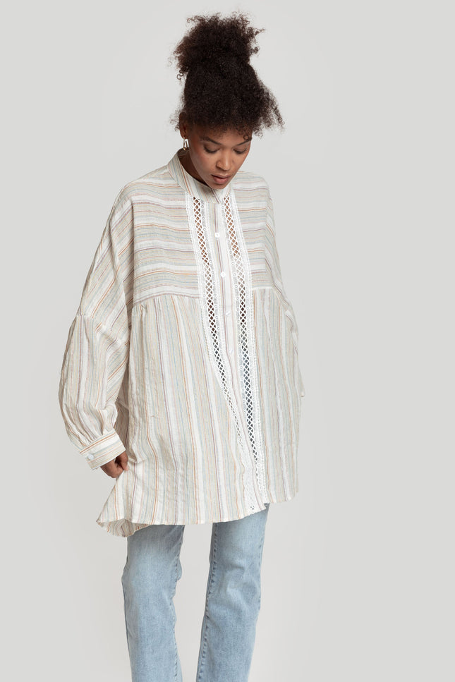 CAMISA ARMONIAS OVERSIZE