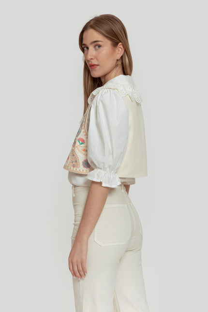 EMBROIDERED ARMONIAS VEST