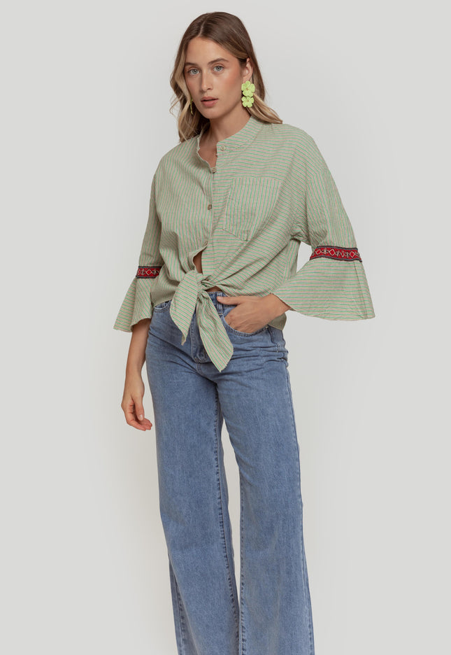 BLUSA ARMONIAS ACAMPANADA
