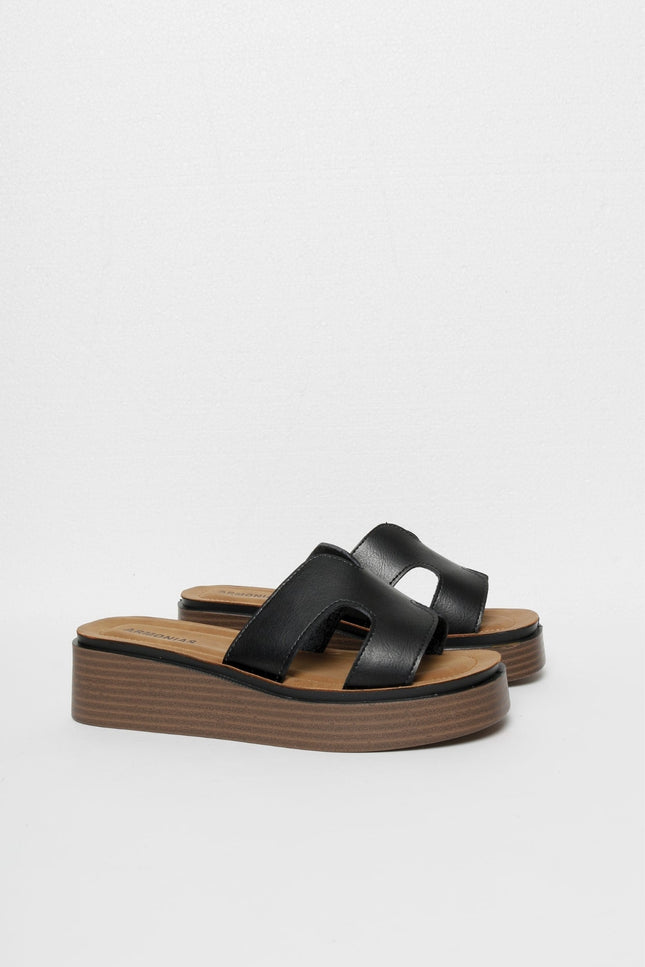 ARMONIAS RUBBER SANDALS