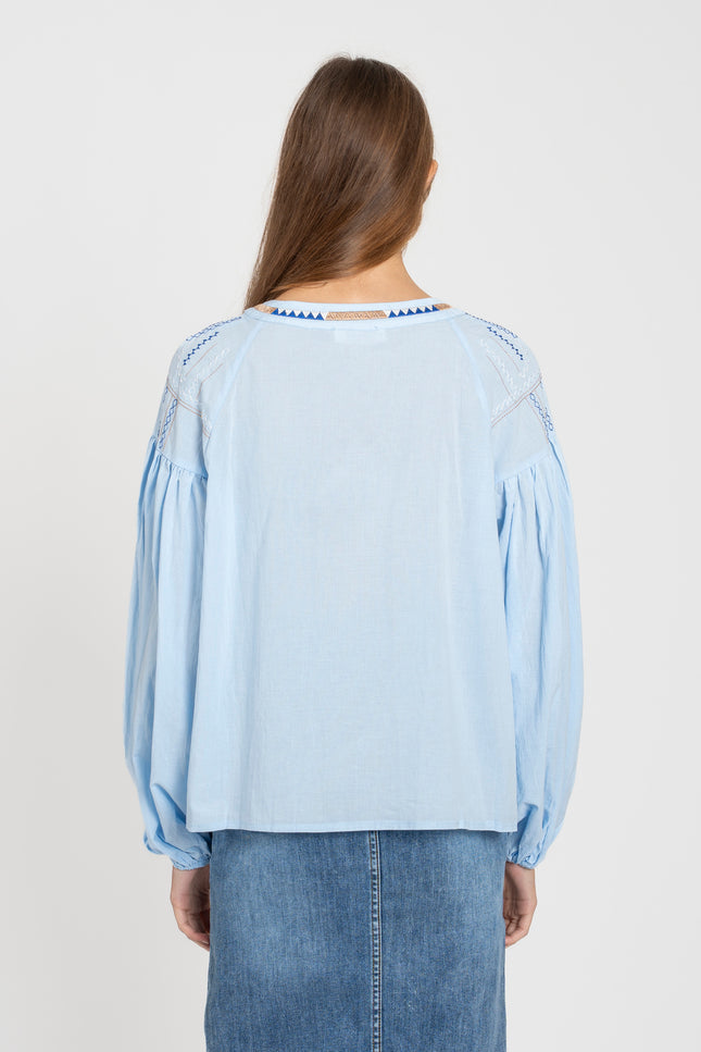 BLUSA ARMONIAS PREMIUM BORDADOS