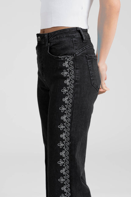 JEANS ARMONIAS TEEN BORDADOS