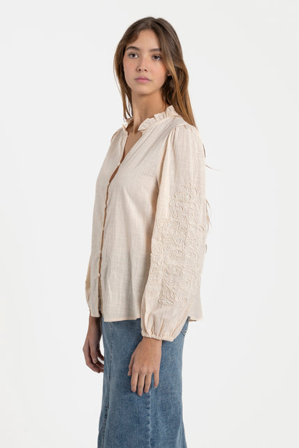 CAMISA ARMONIAS BORDADOS