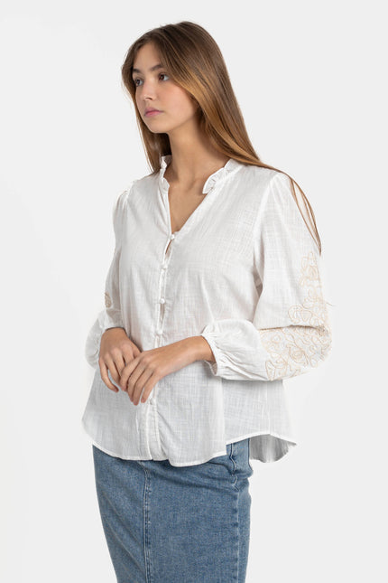 CAMISA ARMONIAS BORDADOS