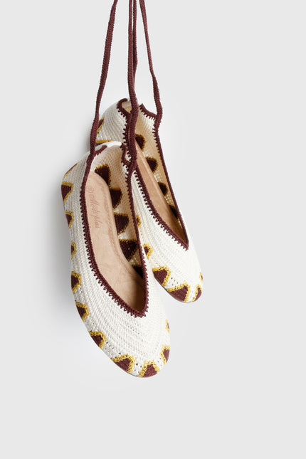 BAILARINA ARMONIAS TRENZADA